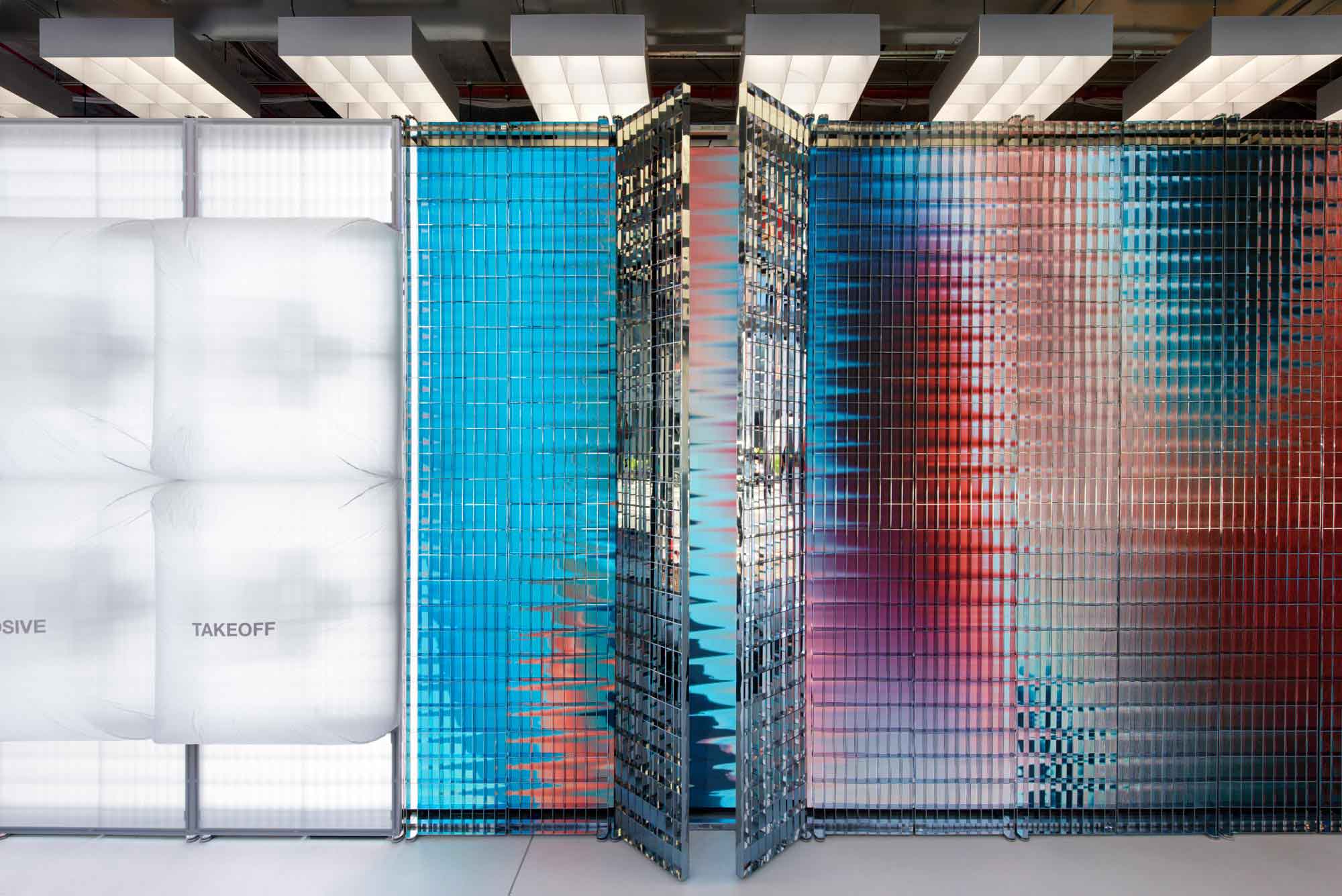 FIELD.SYSTEMS x On Try On Global Retail Interactive